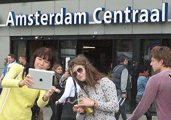 Selfie voor Amsterdam Centraal