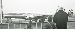 1957 De Lockheed Super Constellation op het oude Schiphol