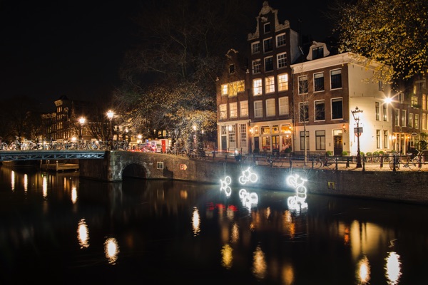 Amsterdam Light Festival: 15000 and more